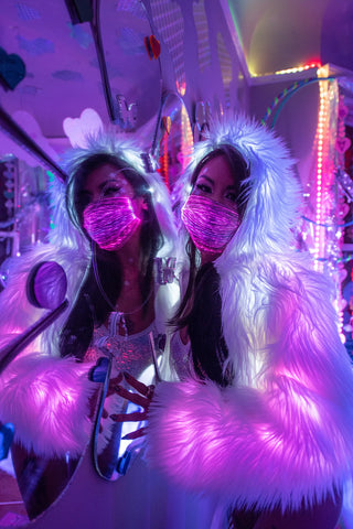 LMT.EDT. FIBER OPTIC LED RECHARGEABLE MASK Holiday Collection *CRR x J.VALENTINE*